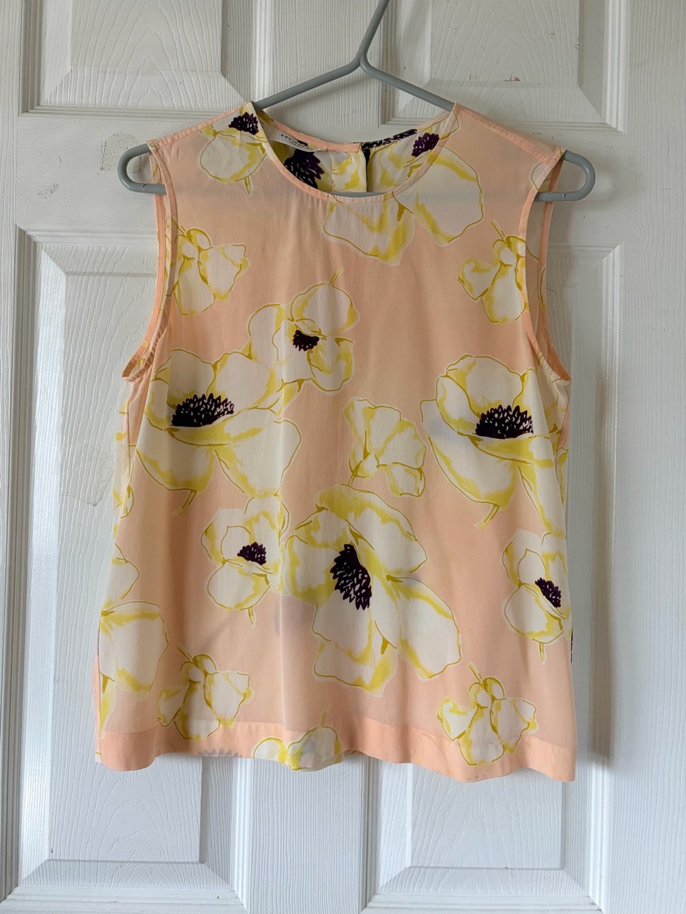 Equipment Silk Peach Floral Sleeveless Camisole Yellow & Black Accents Sz S/P